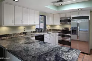 2934 E Beryl Ave, Phoenix, AZ 85028 - Photo 6