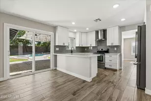 1905 E Pegasus Dr, Tempe, AZ 85283 - Photo 6