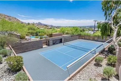 10253 N Central Avenue, Phoenix, AZ 85020 - Photo 12