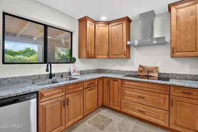 10439 N 64th Street, Paradise Valley, AZ 85253 - Photo 32