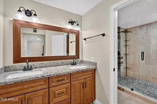 10439 N 64th St, Paradise Valley, AZ 85253 - Photo 38
