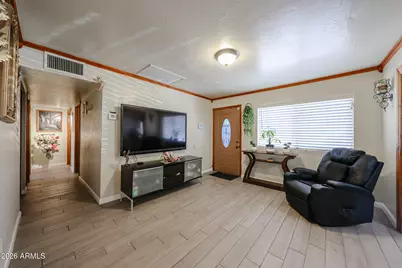 4332 W Clarendon Avenue, Phoenix, AZ 85031 - Photo 14