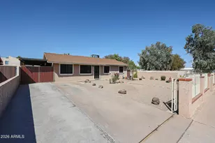 4332 W Clarendon Ave, Phoenix, AZ 85031 - Photo 1