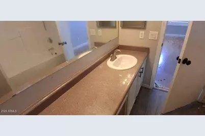 3207 W Saint Kateri Drive, Phoenix, AZ 85041 - Photo 22
