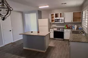 3207 W St Kateri Dr, Phoenix, AZ 85041 - Photo 12