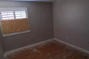 3207 W St Kateri Dr, Phoenix, AZ 85041 - Photo 28
