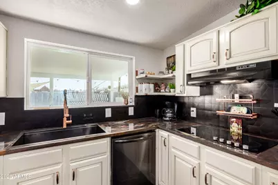 2657 N 71st Place, Scottsdale, AZ 85257 - Photo 10