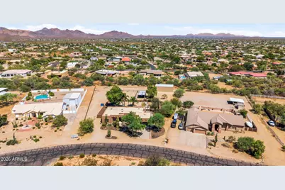 38253 N 3rd Street, Phoenix, AZ 85086 - Photo 12