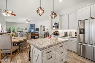 38253 N 3rd St, Phoenix, AZ 85086 - Photo 40