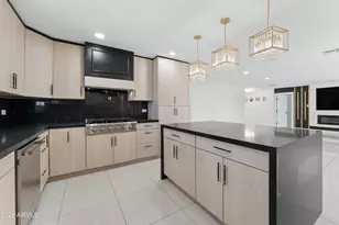 6139 W Colter St, Glendale, AZ 85301 - Photo 16