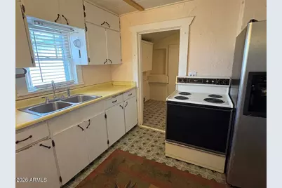 222 W Fourth Street, Winslow, AZ 86047 - Photo 12