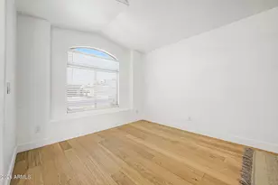 3913 W Escuda Dr, Glendale, AZ 85308 - Photo 8