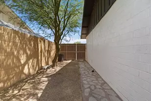 8526 E Vista Dr, Scottsdale, AZ 85250 - Photo 50