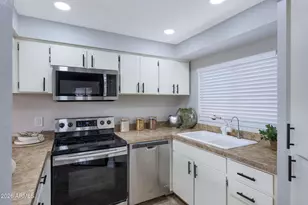 905 S Melody Ln, Tempe, AZ 85281 - Photo 10
