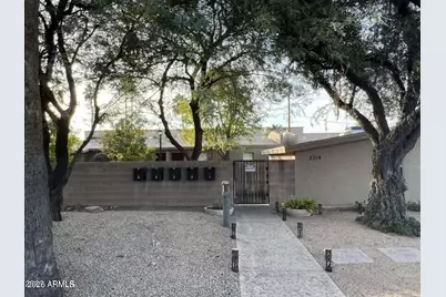 2314 N 46th Street #Apt 2, Phoenix, AZ 85008 - Photo 1