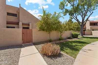 13820 N 42nd Avenue, Phoenix, AZ 85053 - Photo 4