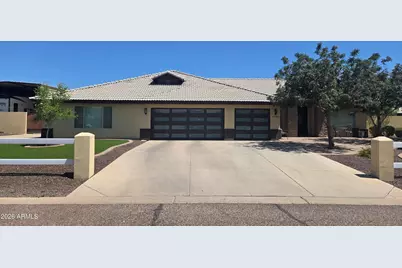 12366 W Desert Oasis Circle, El Mirage, AZ 85335 - Photo 2