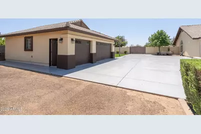 12366 W Desert Oasis Circle, El Mirage, AZ 85335 - Photo 66