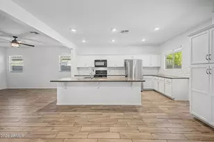17155 W Seldon Ln, Waddell, AZ 85355 - Photo 10