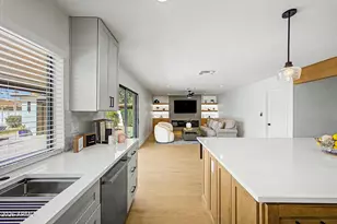 9337 E Cortez St, Scottsdale, AZ 85260 - Photo 12