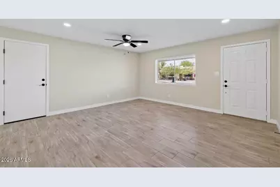 11810 S Coconino Street, Phoenix, AZ 85044 - Photo 6