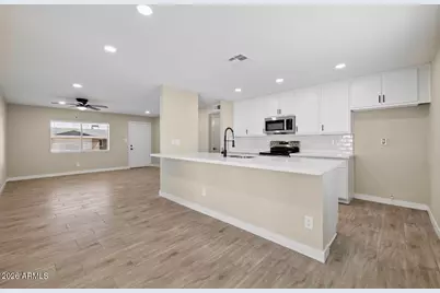 11810 S Coconino Street, Phoenix, AZ 85044 - Photo 8