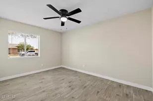 11810 S Coconino St, Phoenix, AZ 85044 - Photo 24