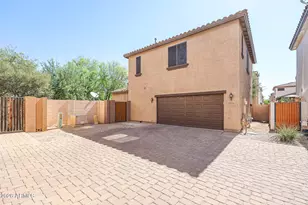 2390 W Jake Haven, Phoenix, AZ 85085 - Photo 18