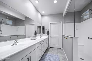 42110 W Morning Glory Way, Maricopa, AZ 85138 - Photo 10