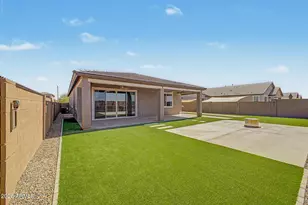 18614 W Honeysuckle Dr, Wittmann, AZ 85361 - Photo 38