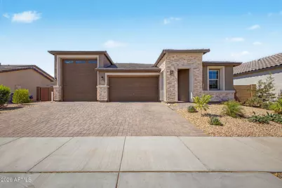 18614 W Honeysuckle Drive, Wittmann, AZ 85361 - Photo 1