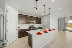 18614 W Honeysuckle Dr, Wittmann, AZ 85361 - Photo 12