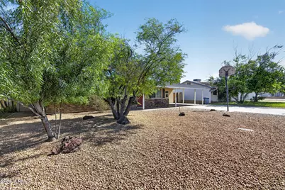 1022 W 13th Street, Tempe, AZ 85281 - Photo 2