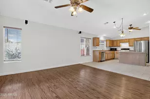15481 W Mauna Loa Ln, Surprise, AZ 85379 - Photo 16