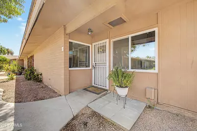 1624 E Campbell Avenue #46, Phoenix, AZ 85016 - Photo 2