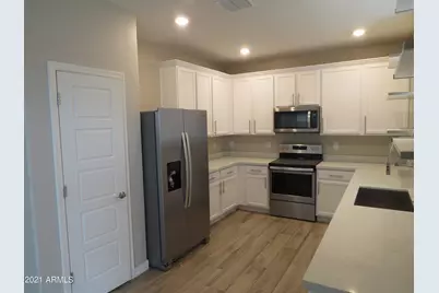 40537 W Helen Court, Maricopa, AZ 85138 - Photo 6