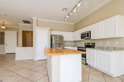 15806 N 136th Lane, Surprise, AZ 85374 - Photo 4