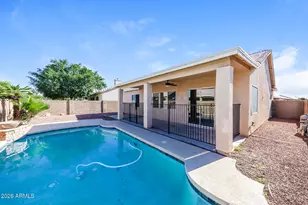 15806 N 136th Ln, Surprise, AZ 85374 - Photo 2