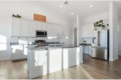 498 W Chase Street, San Tan Valley, AZ 85143 - Photo 10
