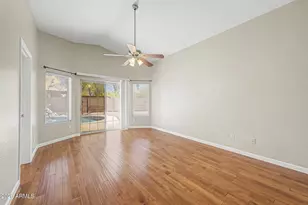 558 W Bluefield Ave, Phoenix, AZ 85023 - Photo 14