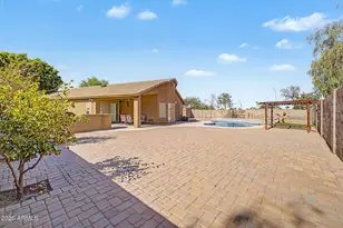 558 W Bluefield Ave, Phoenix, AZ 85023 - Photo 28