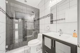 558 W Bluefield Ave, Phoenix, AZ 85023 - Photo 24