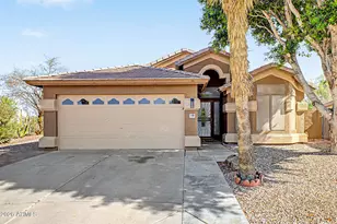 558 W Bluefield Ave, Phoenix, AZ 85023 - Photo 2