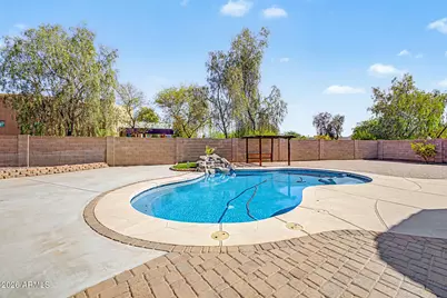 558 W Bluefield Avenue, Phoenix, AZ 85023 - Photo 30