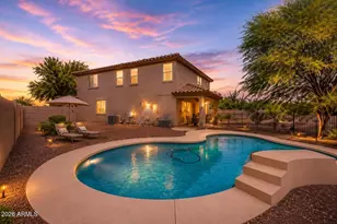 5011 S Carlyle Dr, Gilbert, AZ 85298 - Photo 2