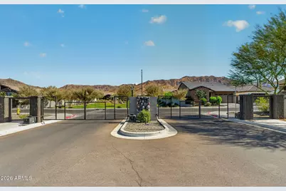 1651 W Estes Way, Phoenix, AZ 85041 - Photo 32