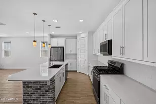 1651 W Estes Way, Phoenix, AZ 85041 - Photo 10