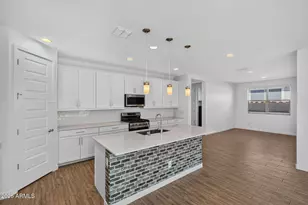 1651 W Estes Way, Phoenix, AZ 85041 - Photo 6