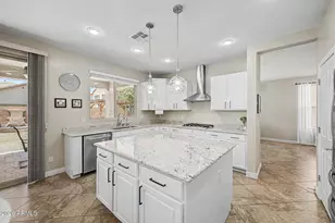 2176 E Indian Wells Dr, Gilbert, AZ 85298 - Photo 8