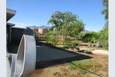 1988 Town and Country Drive, Sierra Vista, AZ 85635 - Photo 4